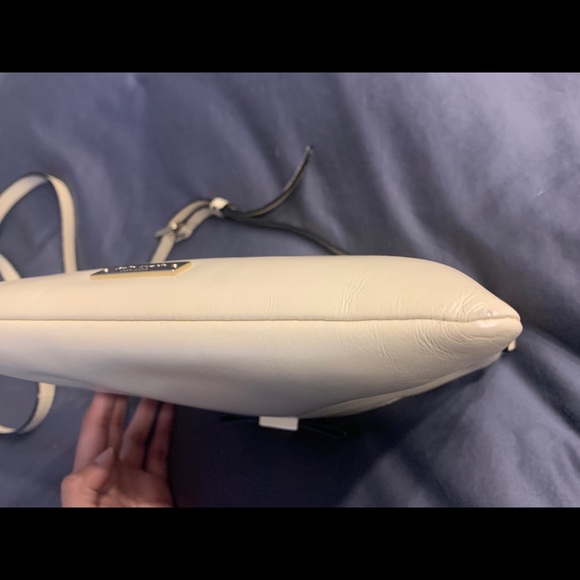 Kate Spade Ginny Bow Terrace Leather Crossbody Bag - Picture 4 of 8